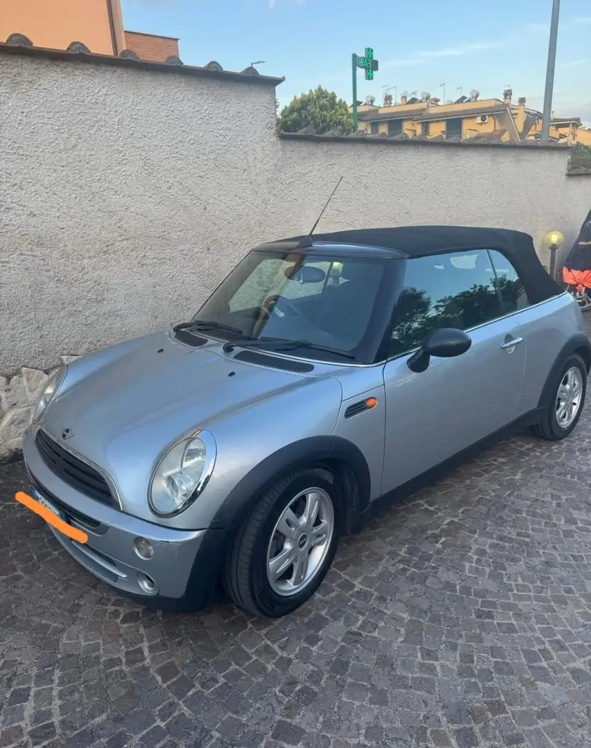 MINI One Cabrio 1.6 - 1