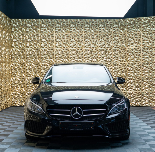 Mercedes-Benz C 300 Autom.|AMG|NIGHT|LED|LEDER|9G|CARPLAY — photo 2