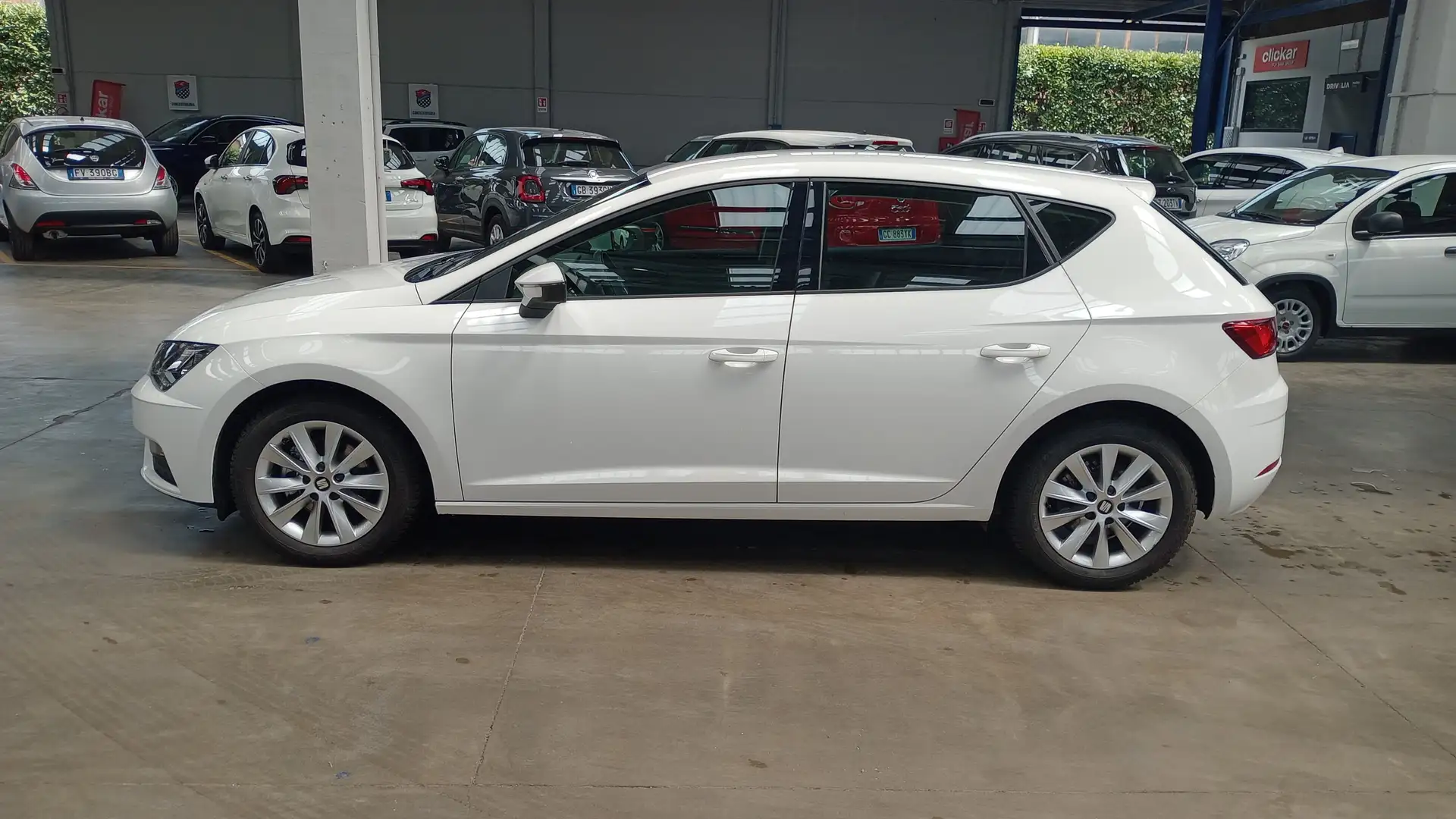 SEAT Leon Leon 1.5 tgi Style 130cv dsg Blanc - 2