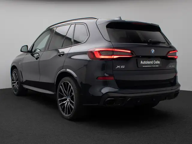 BMW X5 view 9