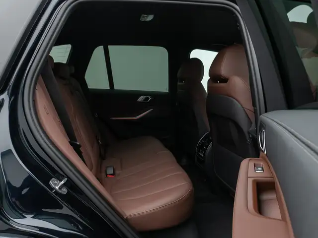 BMW X5 view 26