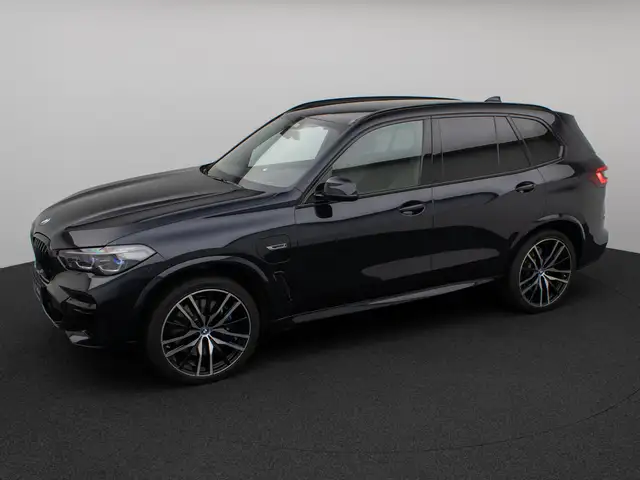 BMW X5 view 12