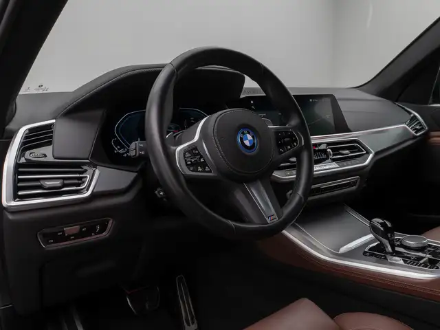 BMW X5 view 20