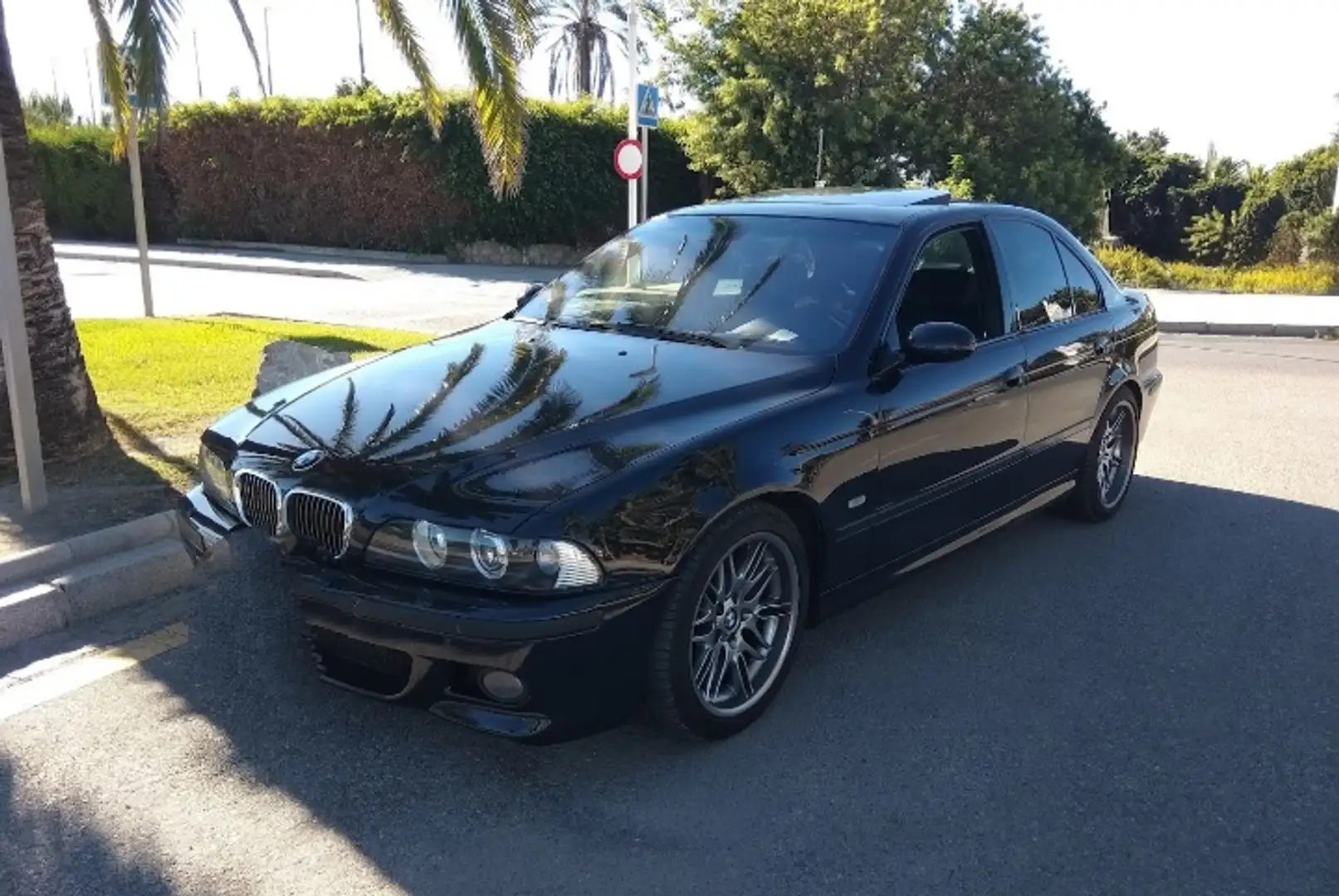 BMW M5 M5 Negro - 1