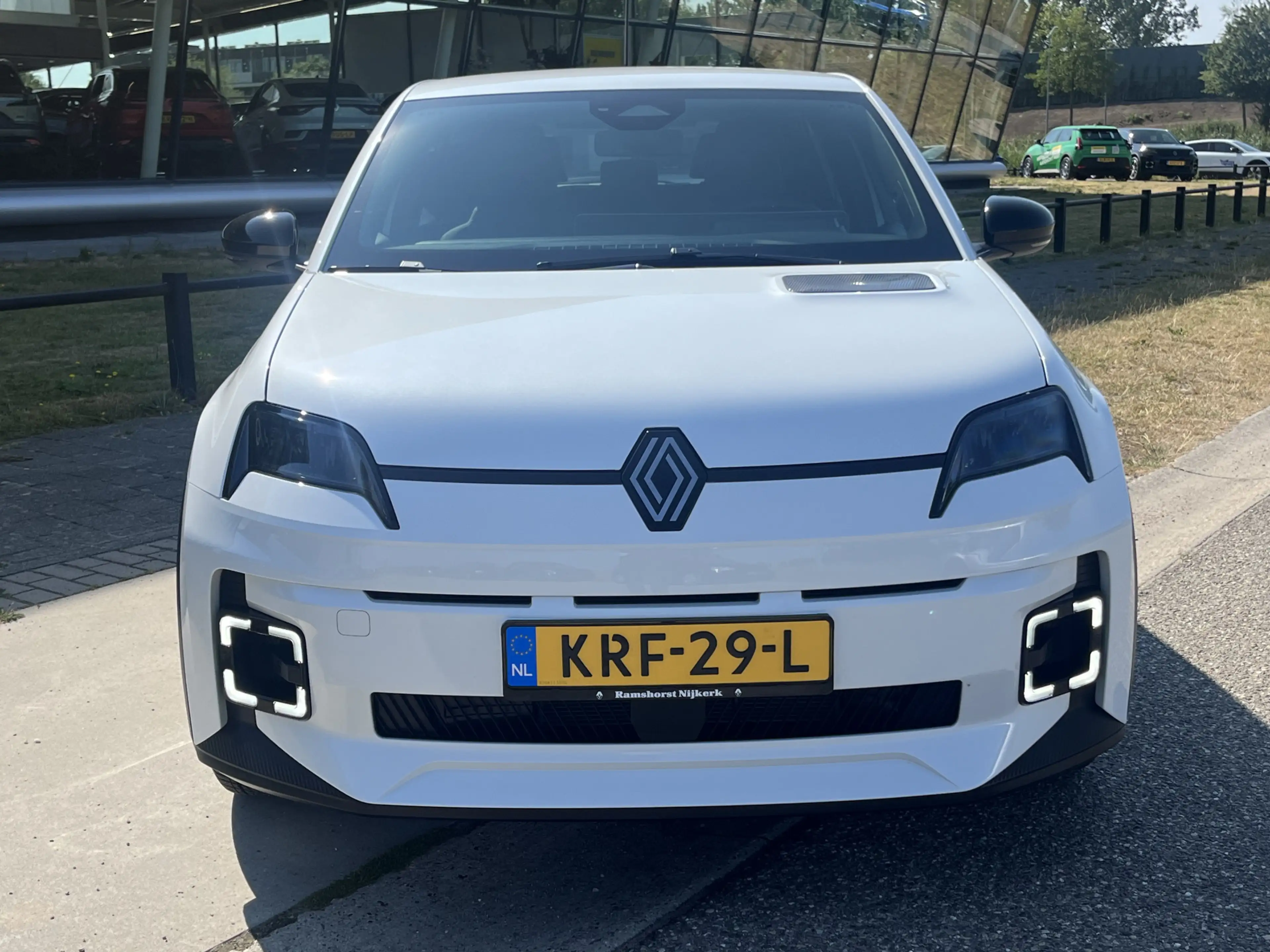 Renault R 5 urban range evolution 40 kWh — photo 10