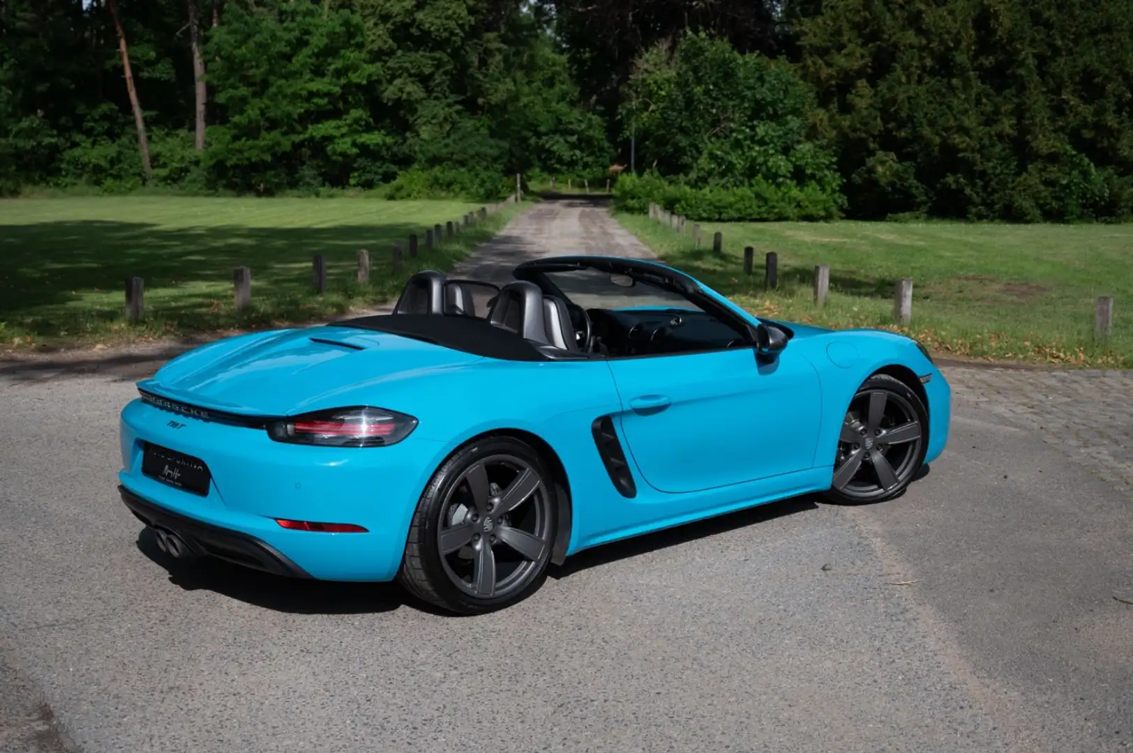 Porsche Boxster 718 T Blau - 2