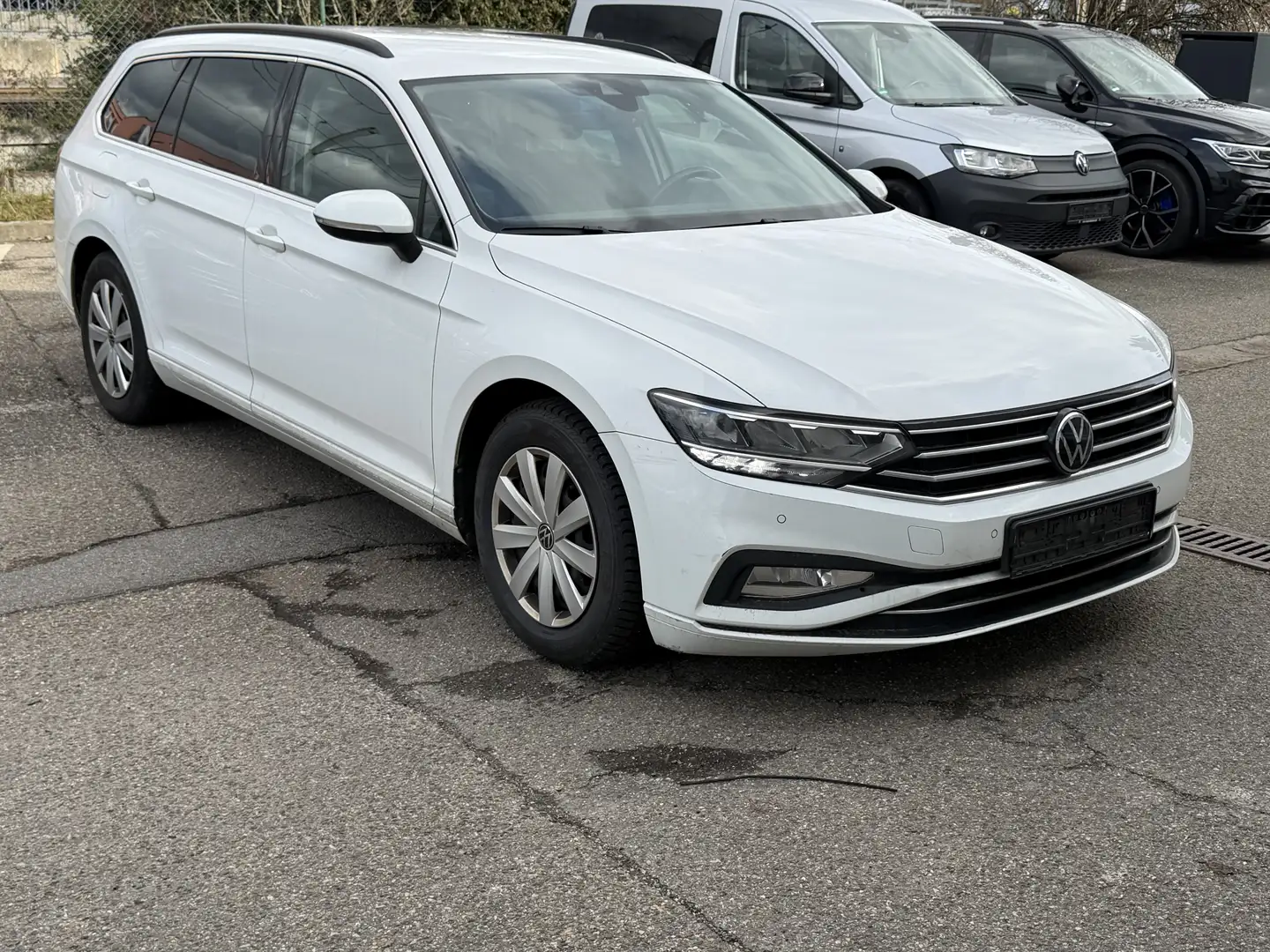 Volkswagen Passat Variant 2.0 TDI Business*DSG*Kamera*Navi*1-Hand Weiß - 1