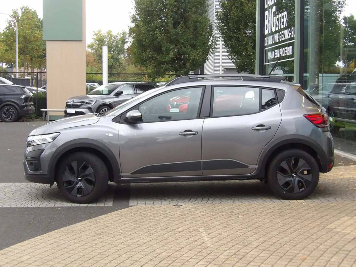 Dacia Sandero Stepway Expression TCe 90 CVT Gris - 2