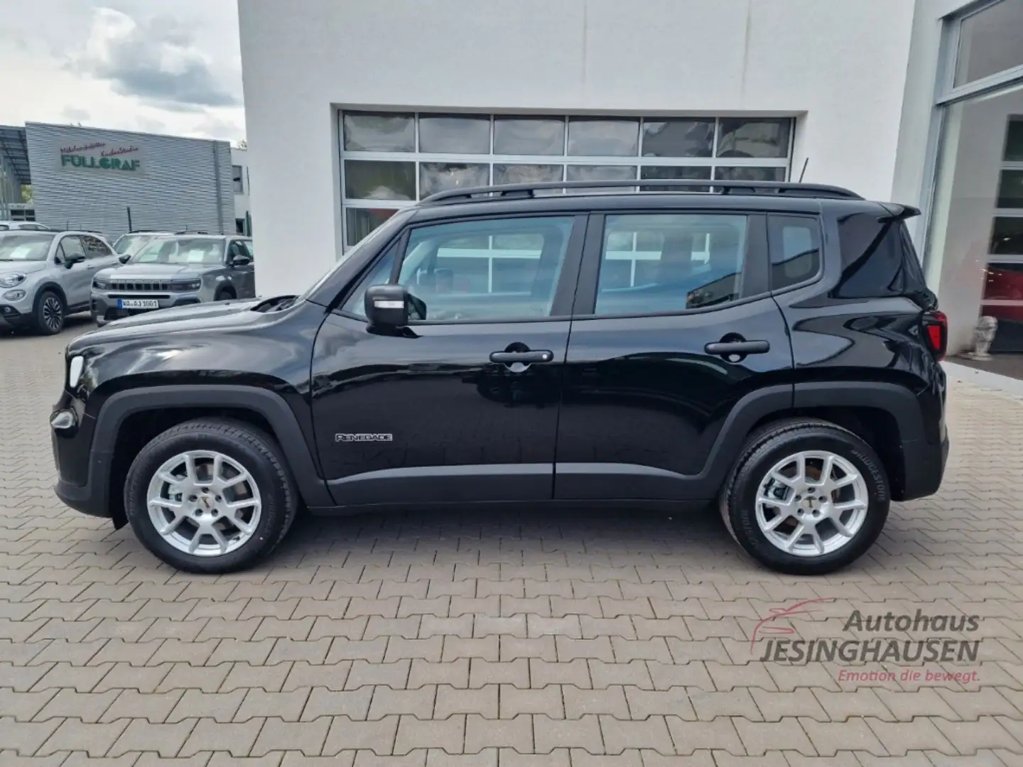 Jeep Renegade Altitude e-Hybrid TechPaket WinterPaket Navi Digit Noir - 2