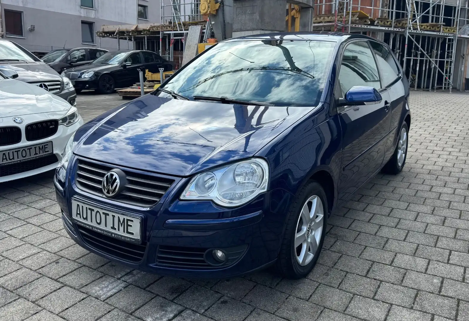 Volkswagen Polo IV United|SHZ|PDC|1.Hand|TÜV NEU! Bleu - 1