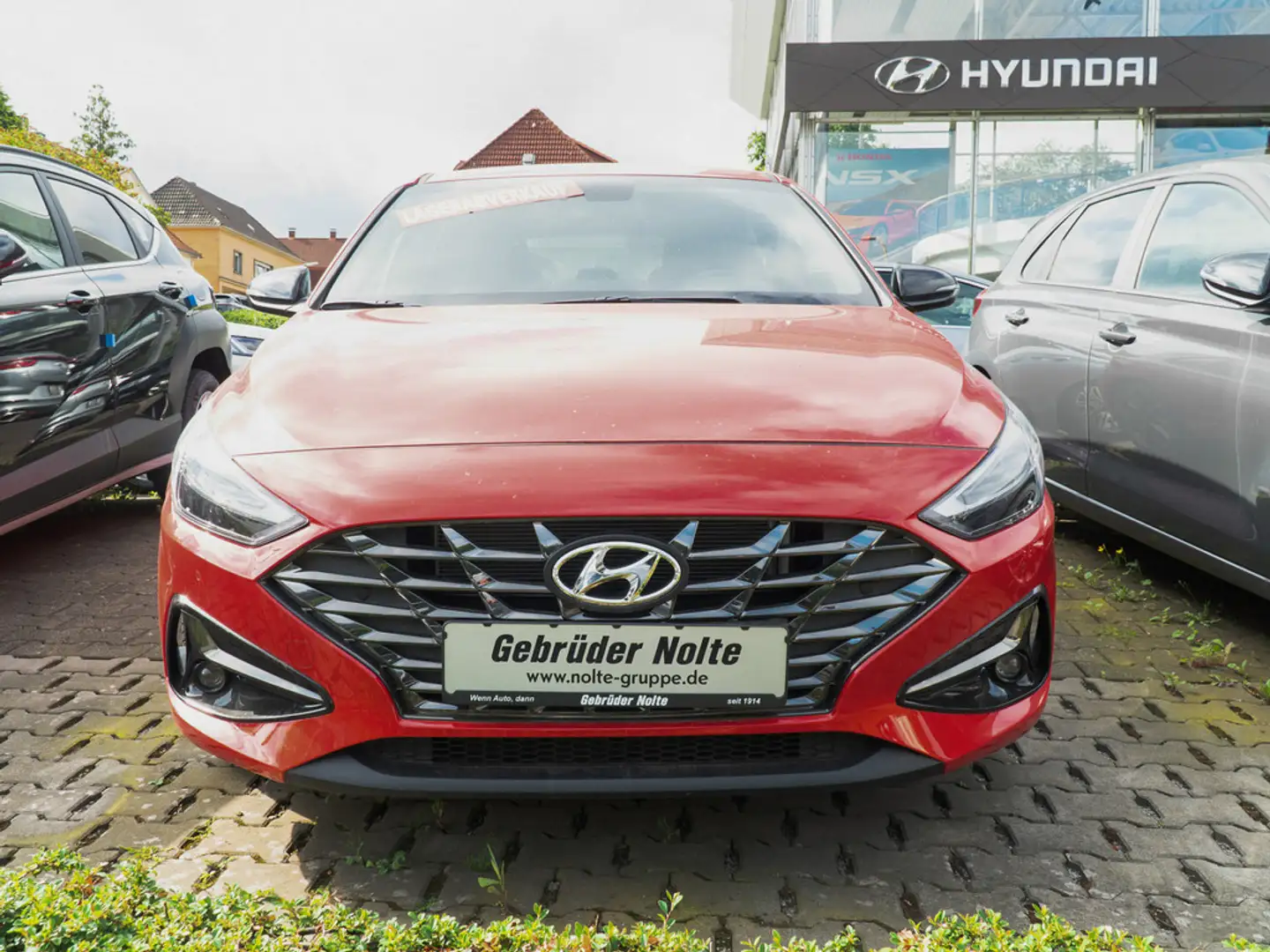 Hyundai i30 1.0 T-GDI Advantage SHZ KAMERA NAVI LED Rot - 2