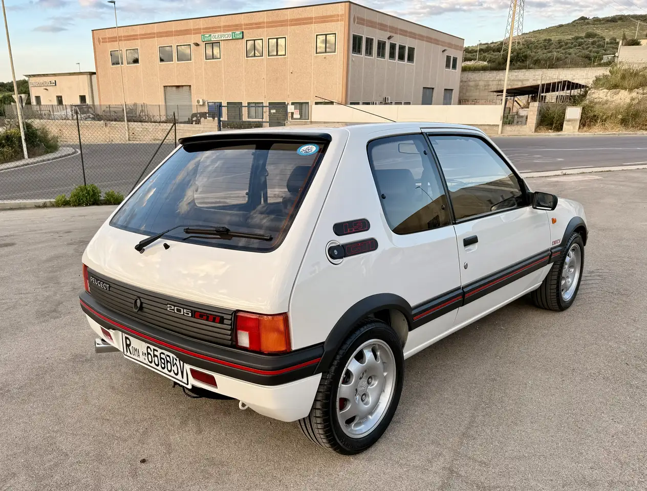 Peugeot 205 Gti 1.9 130cv Aria Condizionata ,Pelle, foto 6