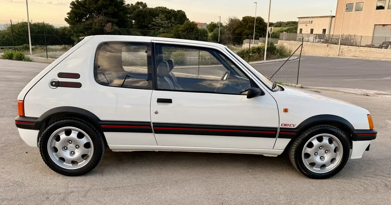 Peugeot 205 Gti 1.9 130cv Aria Condizionata ,Pelle, foto 4
