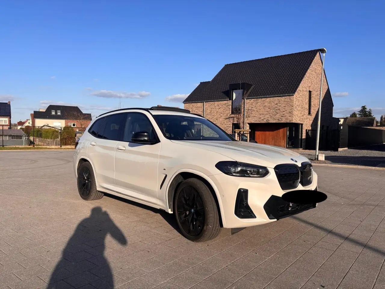 BMW iX3