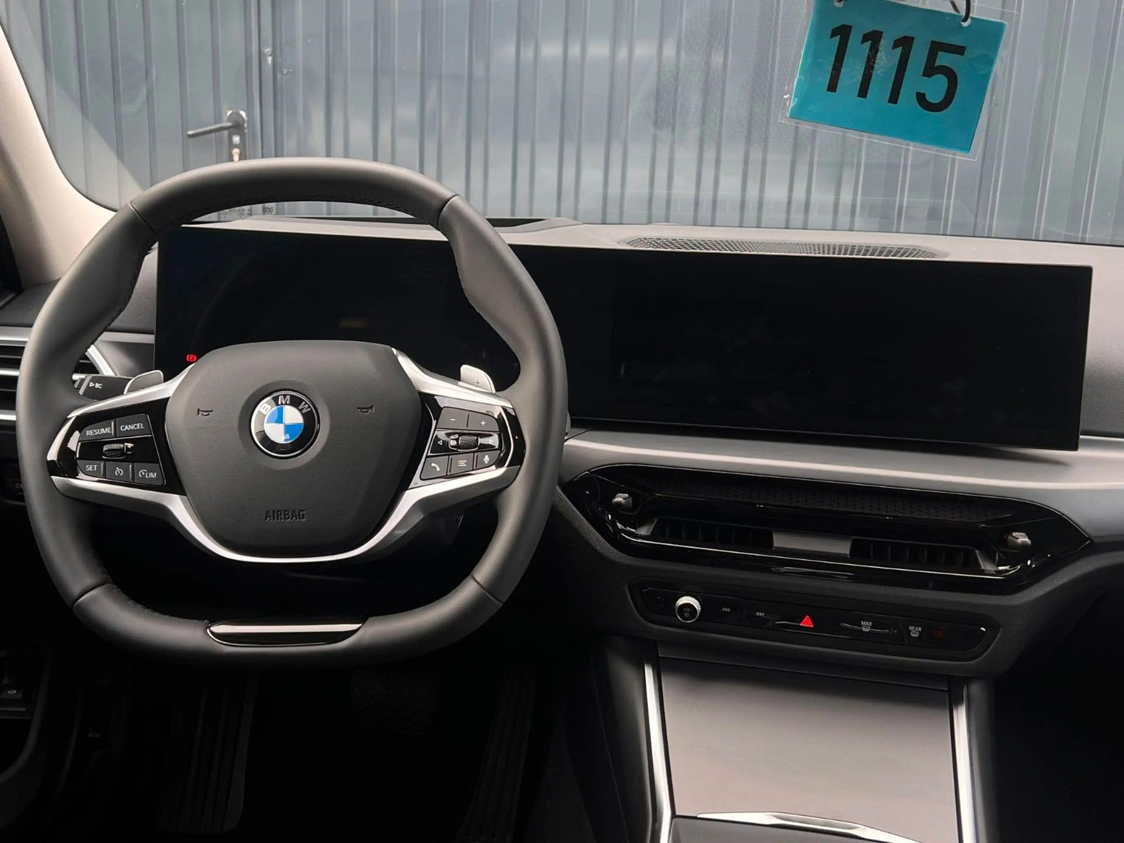 BMW 318 D Aut. Touring /HeadUp/360°Kam/getöntScheib — photo 11