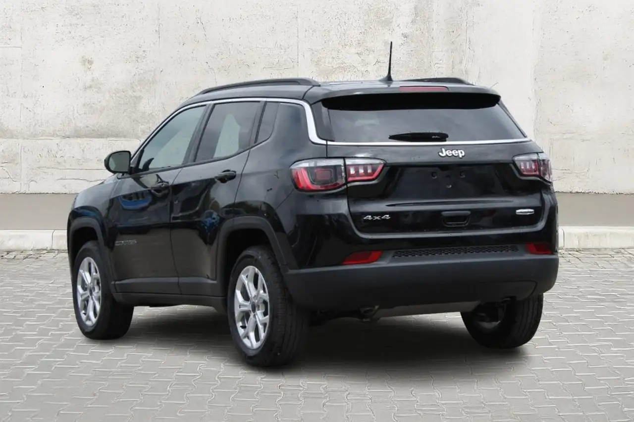 Jeep Compass снимка Jeep Compass