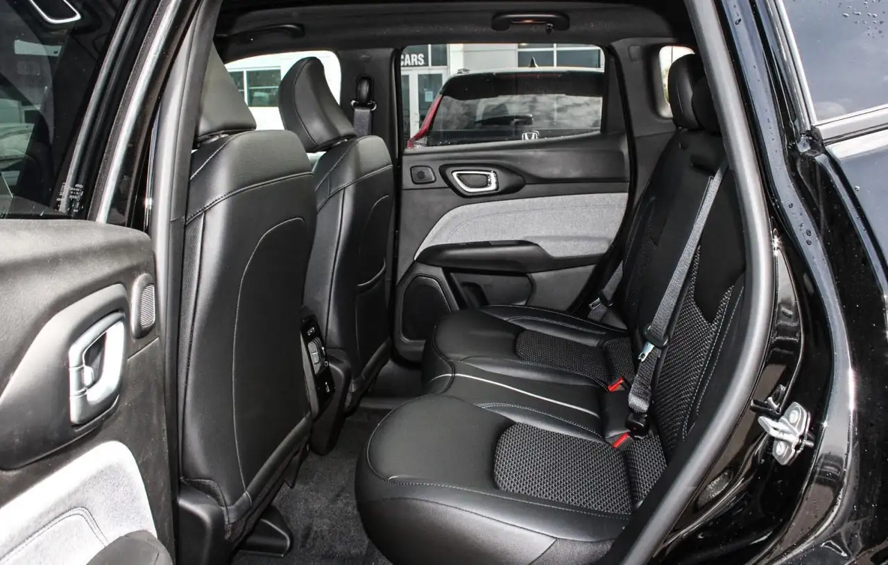 Jeep Compass снимка Jeep Compass