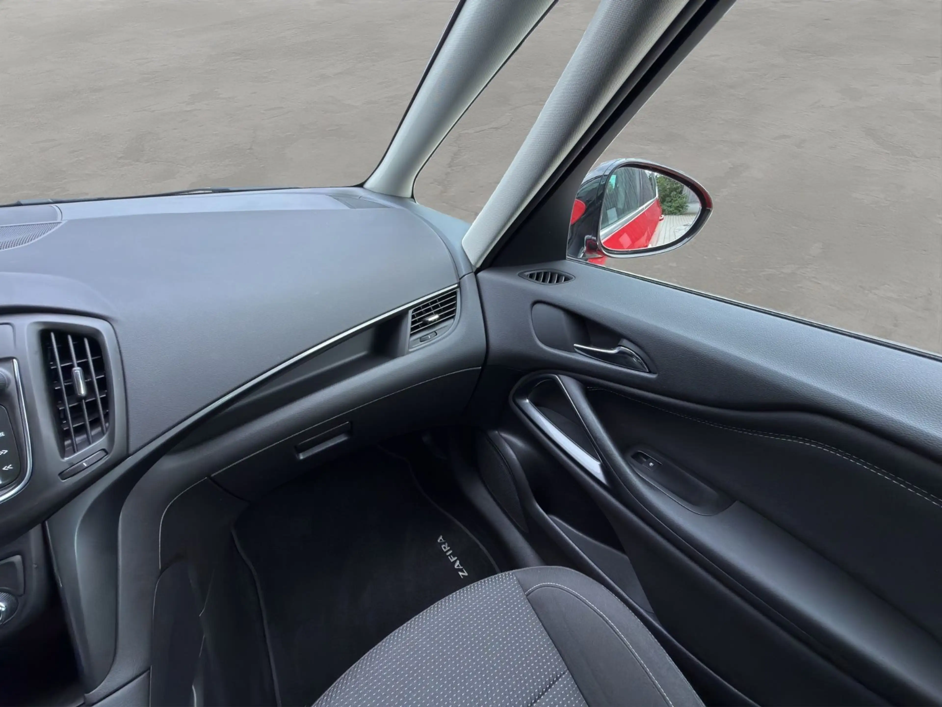 Opel Zafira Tourer Innovation LED|NAV|OPEL SCHECKHEFT — photo 13