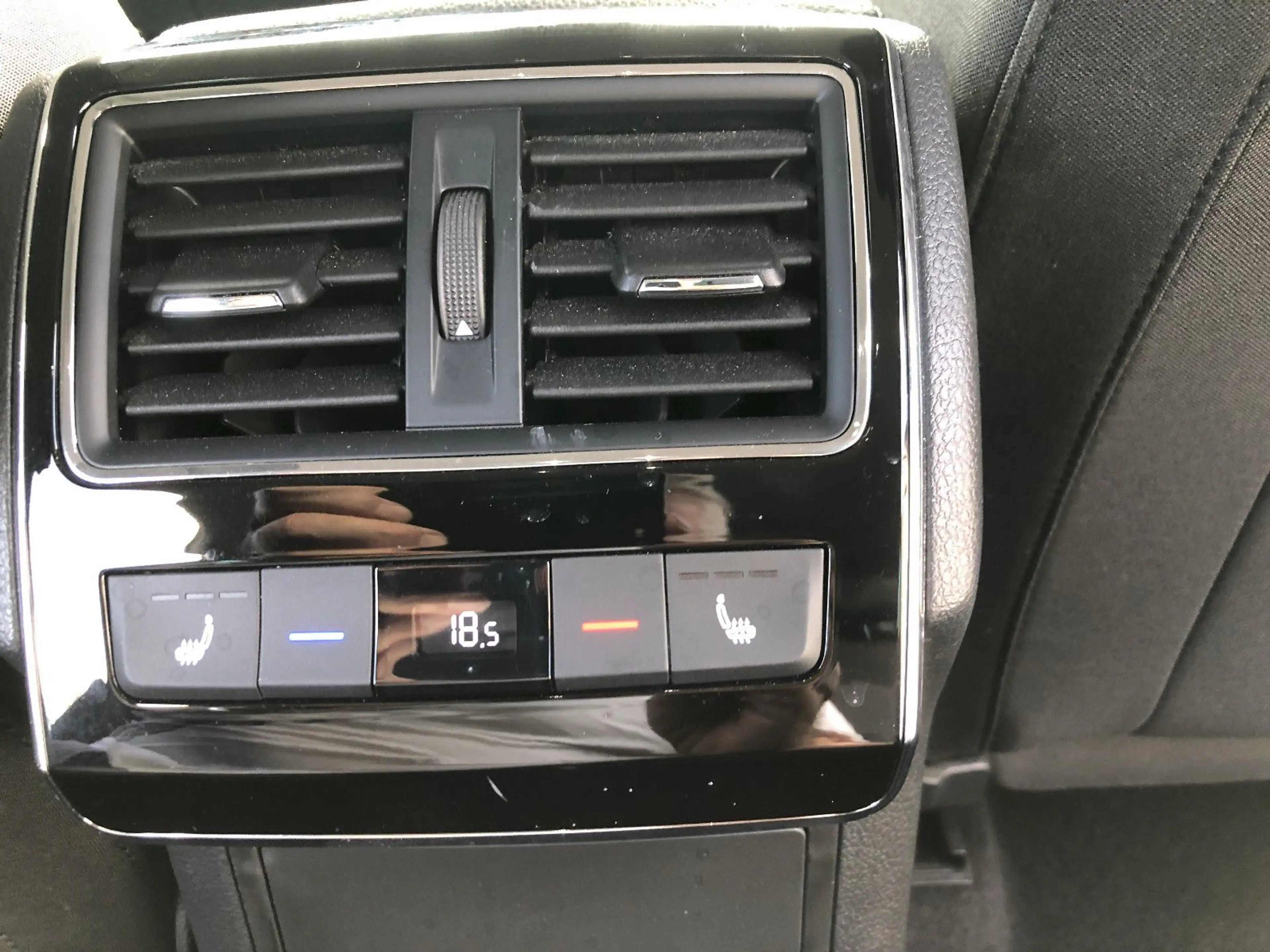 Skoda Superb Combi Style ALU,NAVI,KAMERA,PDC — photo 17