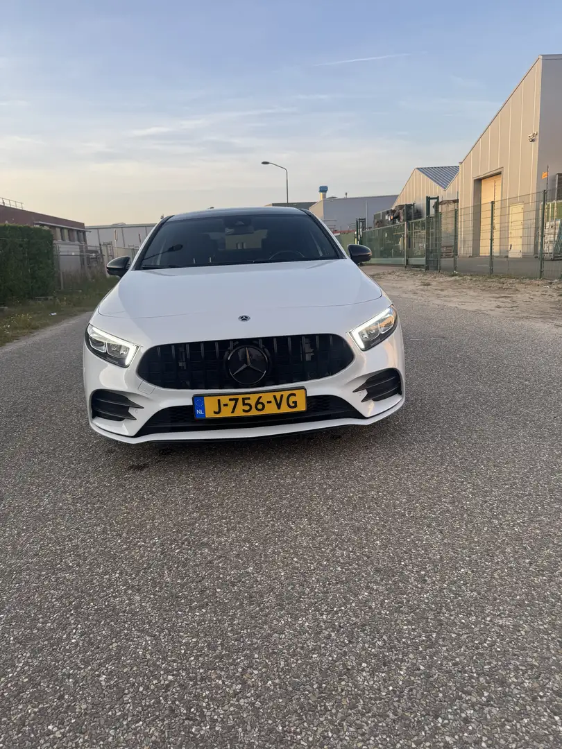 Mercedes-Benz A 220 4M. Premium Plus Wit - 1