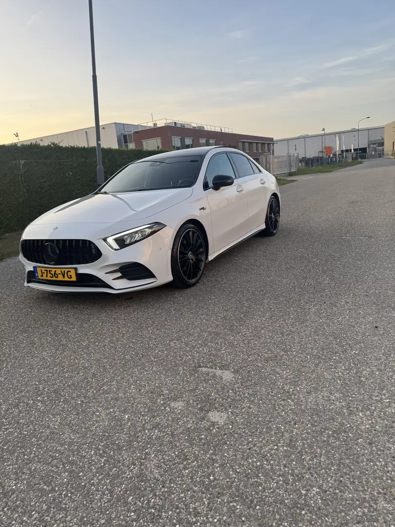 Mercedes-Benz A 220 4M. Premium Plus Wit - 2