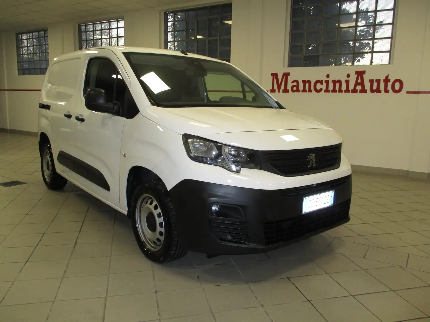 Peugeot Partner 1.5 BLUEHDI-AUT-131CV-PREMIUM-DISTR FATTA-UNIPROPR Bianco - 1