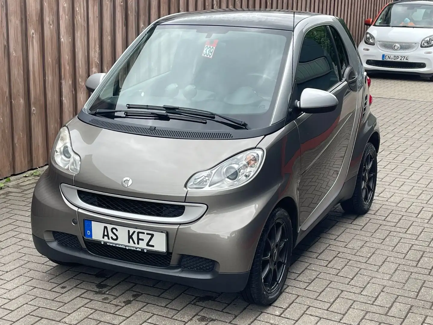smart forTwo Passion MHD KLIMA DZ & UHR ALU´S smeđa - 2