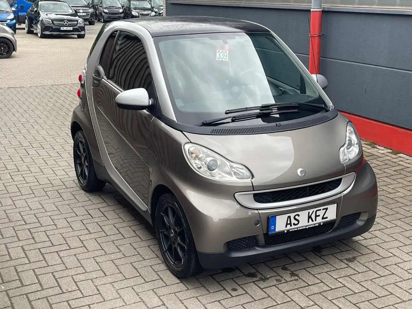 smart forTwo Passion MHD KLIMA DZ & UHR ALU´S smeđa - 1