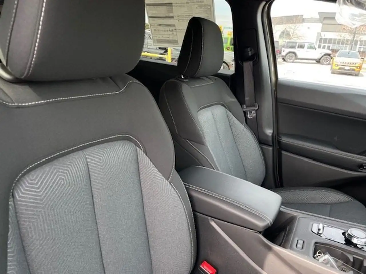 Jeep Cherokee снимка Jeep Cherokee