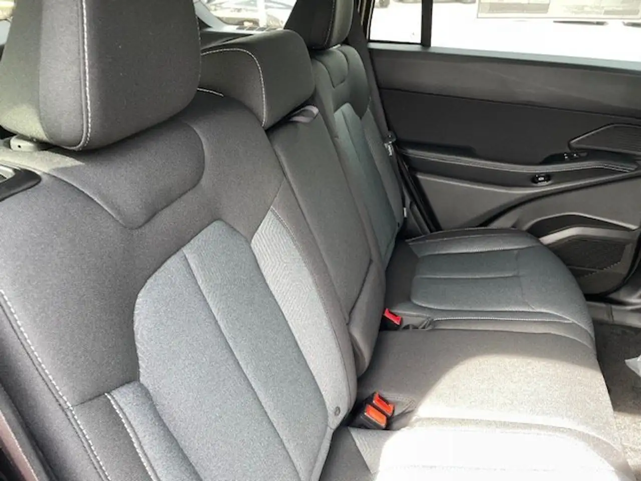Jeep Cherokee снимка Jeep Cherokee