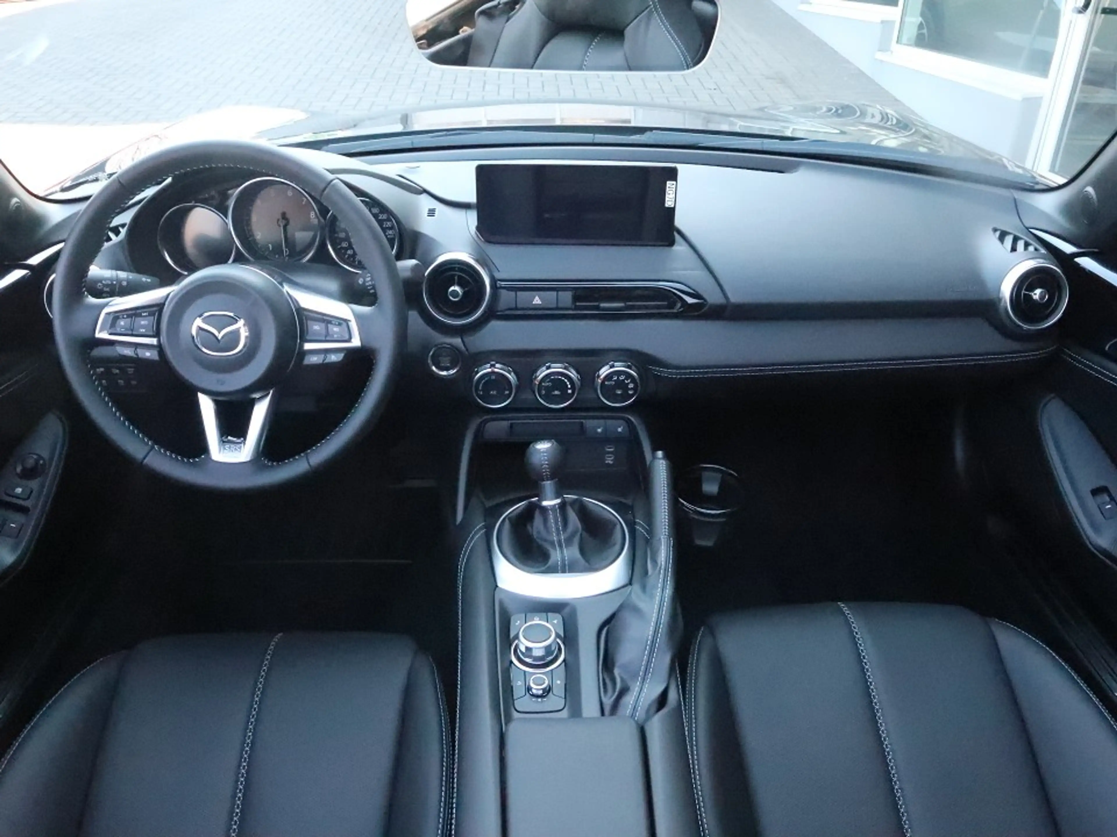 Mazda MX-5 2027 G-136 Exclusive-Line LEDER NAVI ACAA BOSE MAT — photo 11