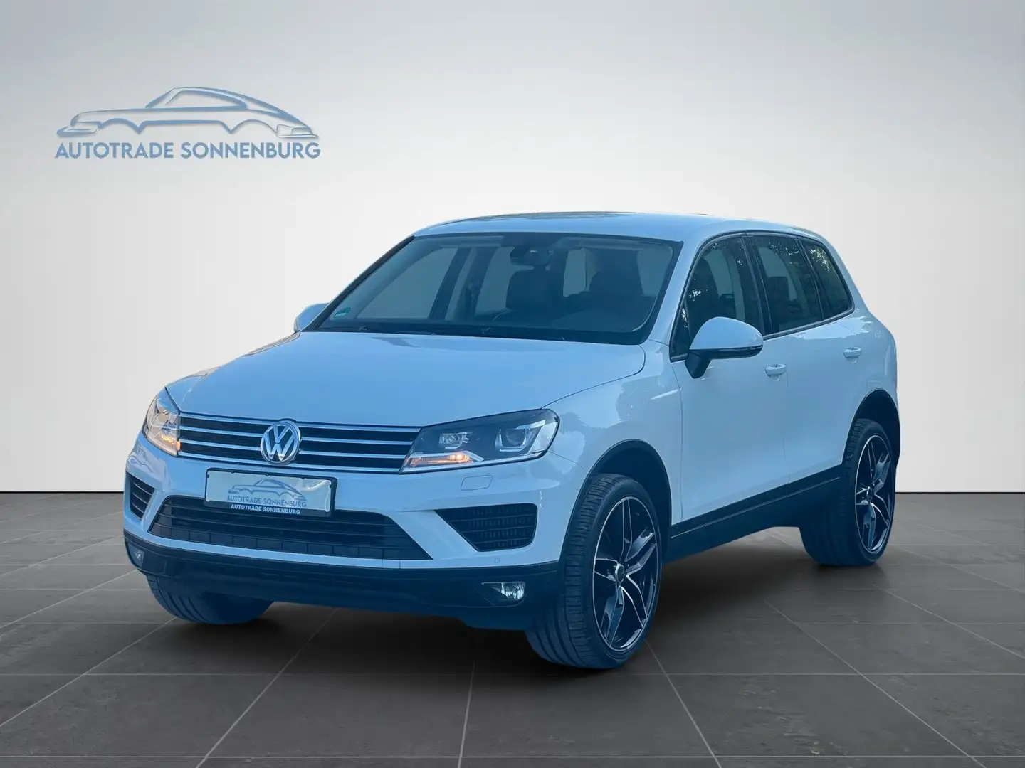 Volkswagen Touareg V6 TDI BMT/4Motion/AHK/KAMERA/1.HAND/NAV Blanc - 2