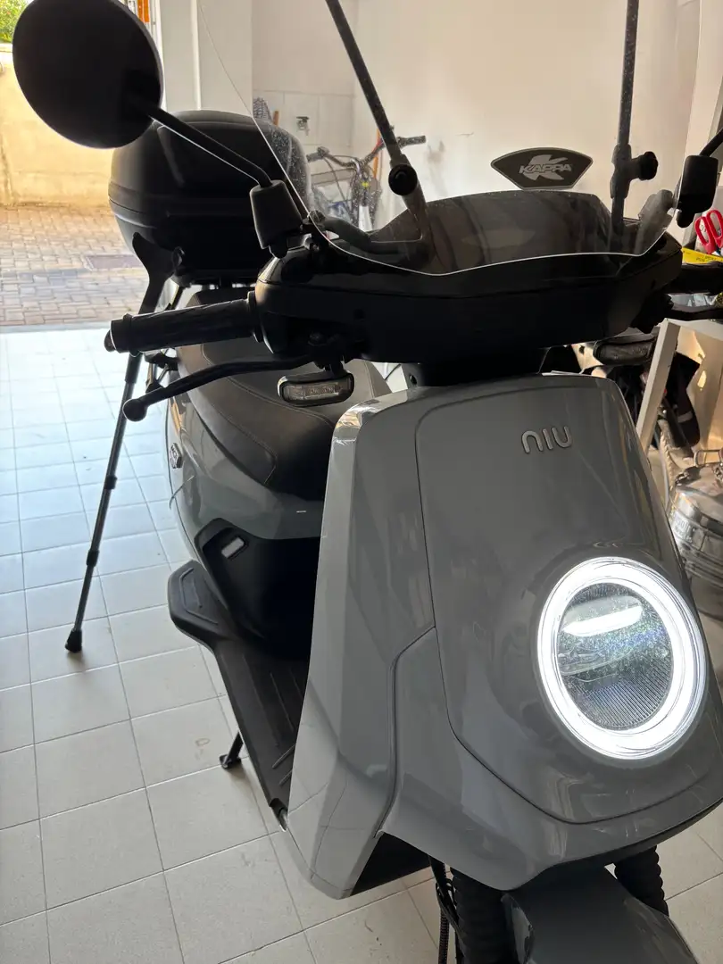 Niu MQi gt Gris - 1