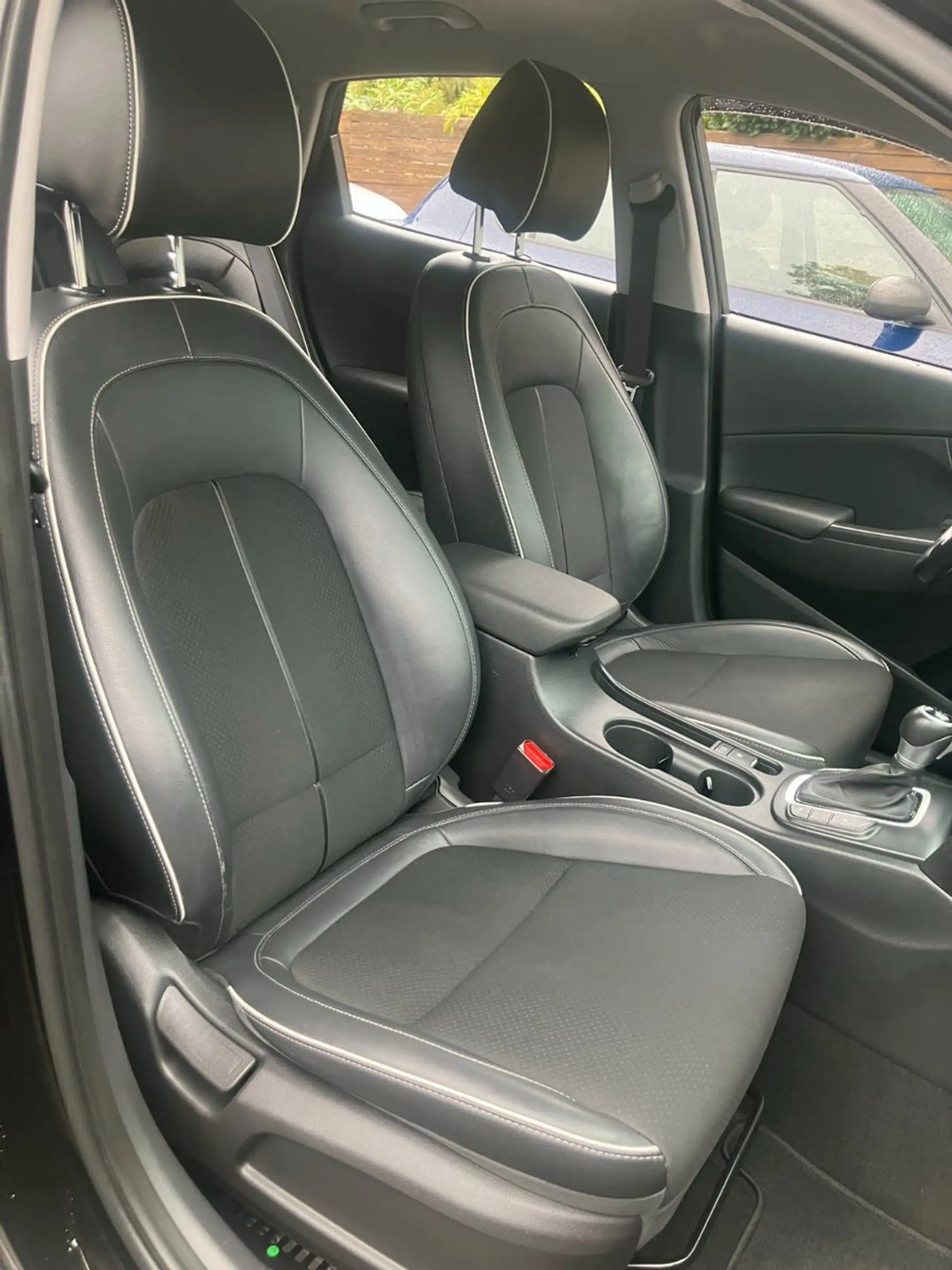 Hyundai KONA Style Hybrid 2WD — photo 17