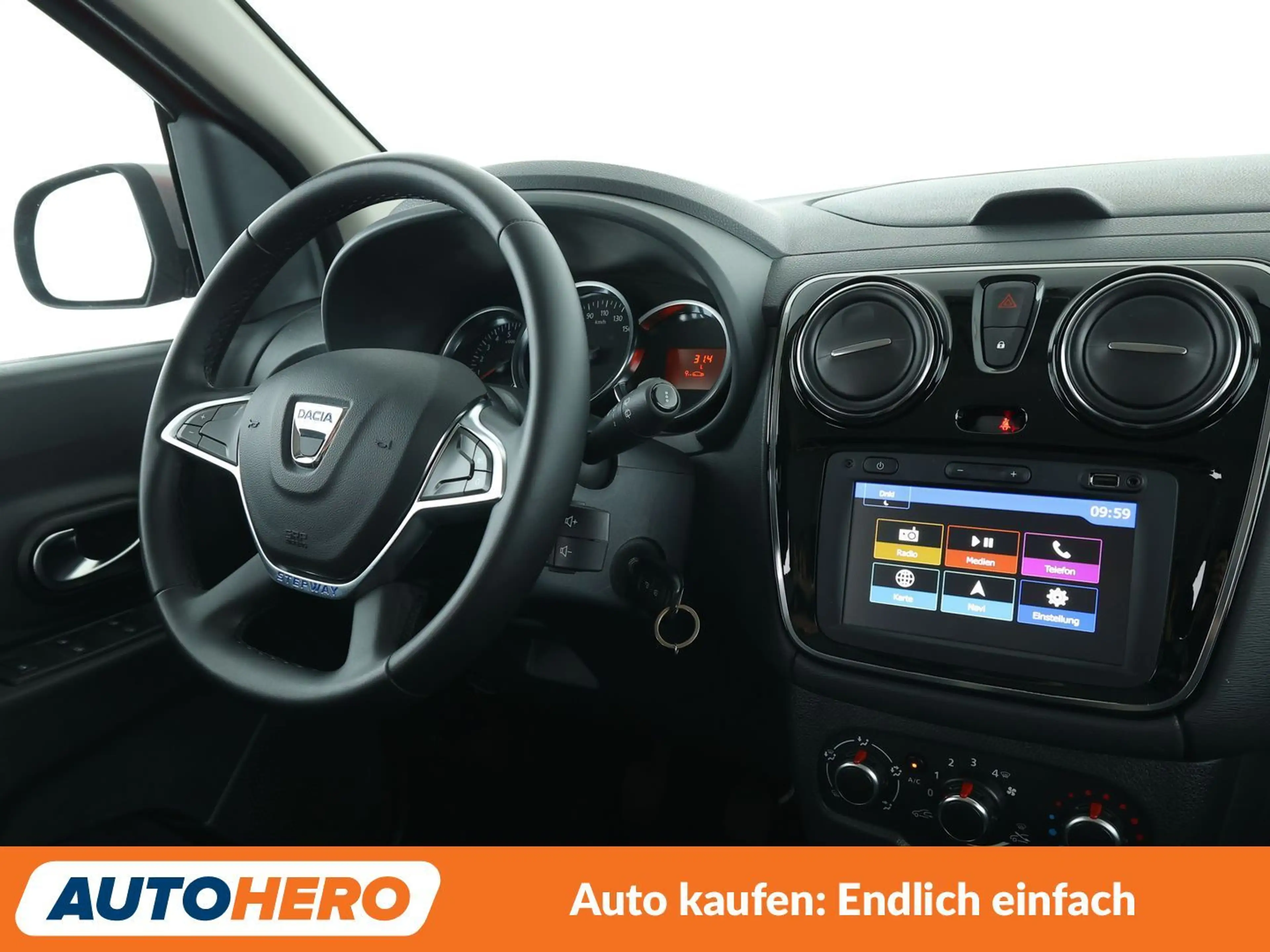 Dacia Lodgy 1.3 TCe Stepway Plus*NAVI*TEMPO*PDC* — photo 13