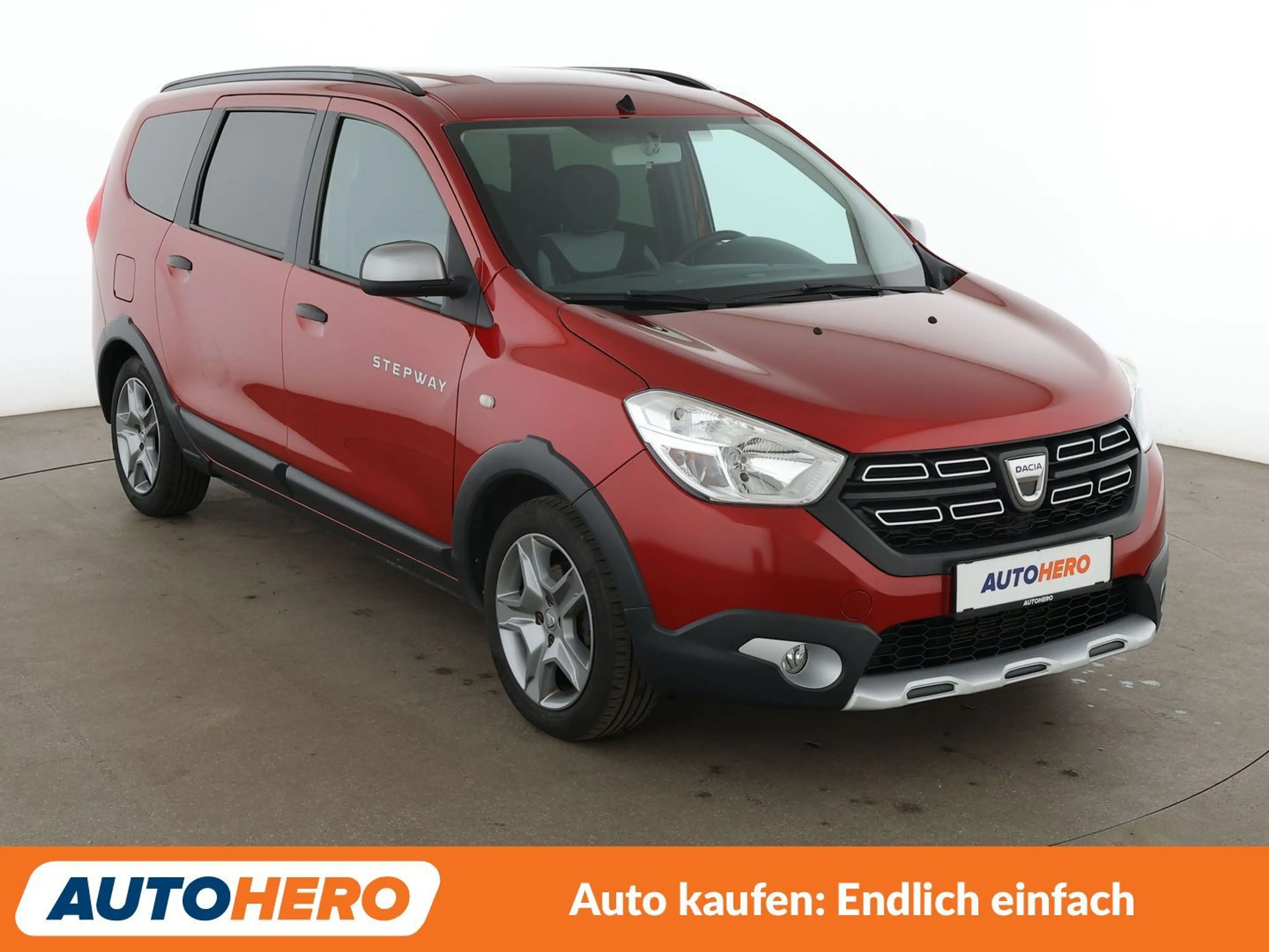 Dacia Lodgy 1.3 TCe Stepway Plus*NAVI*TEMPO*PDC* — photo 8