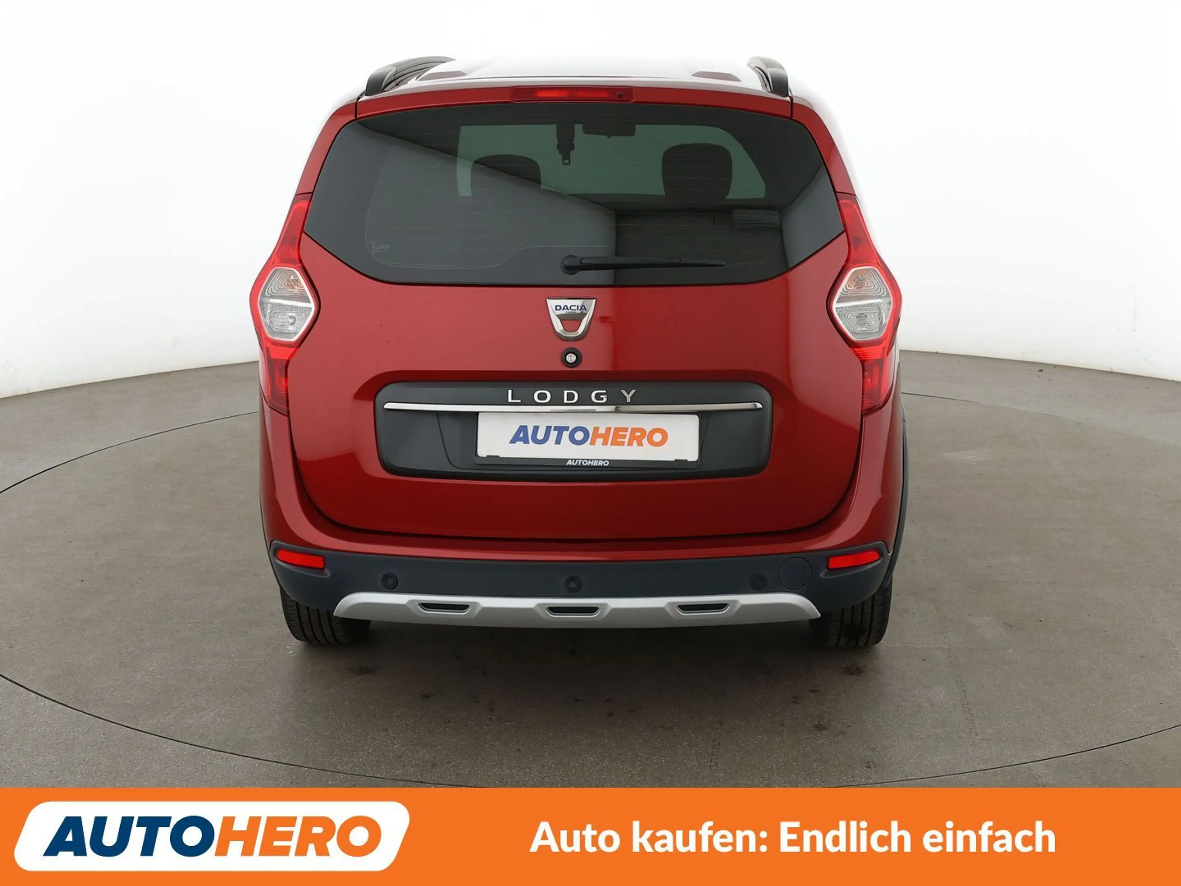 Dacia Lodgy 1.3 TCe Stepway Plus*NAVI*TEMPO*PDC* — photo 5