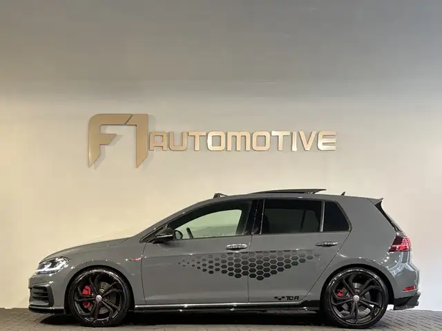 Volkswagen Golf view 11