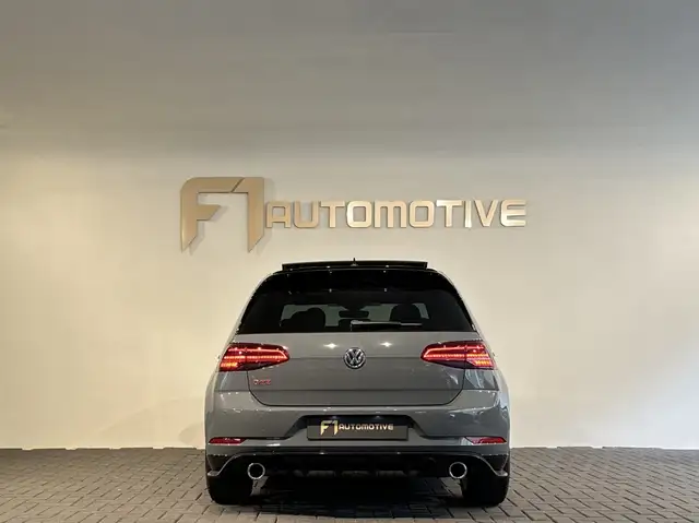 Volkswagen Golf view 8