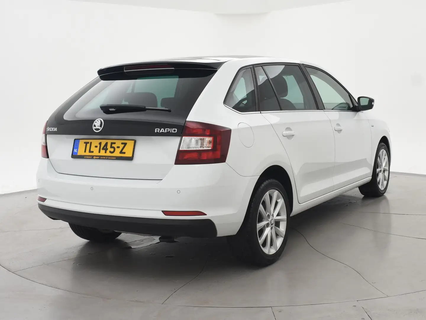 Skoda Rapid/Spaceback 1.0 TSI DSG AUT CLEVER WIT PARELMOER + PANORAMADAK Blanc - 2