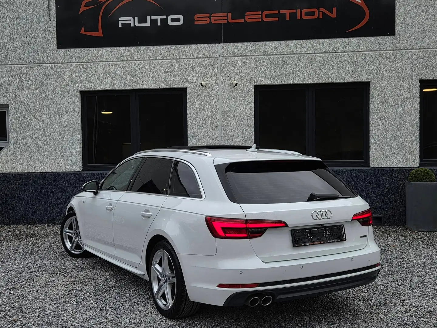 Audi A4 2.0 TDI QUATTRO S LINE | S TRONIC | PANO | COCKPIT Blanco - 2