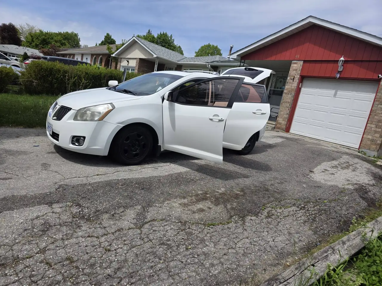 Pontiac Vibe снимка Pontiac Vibe