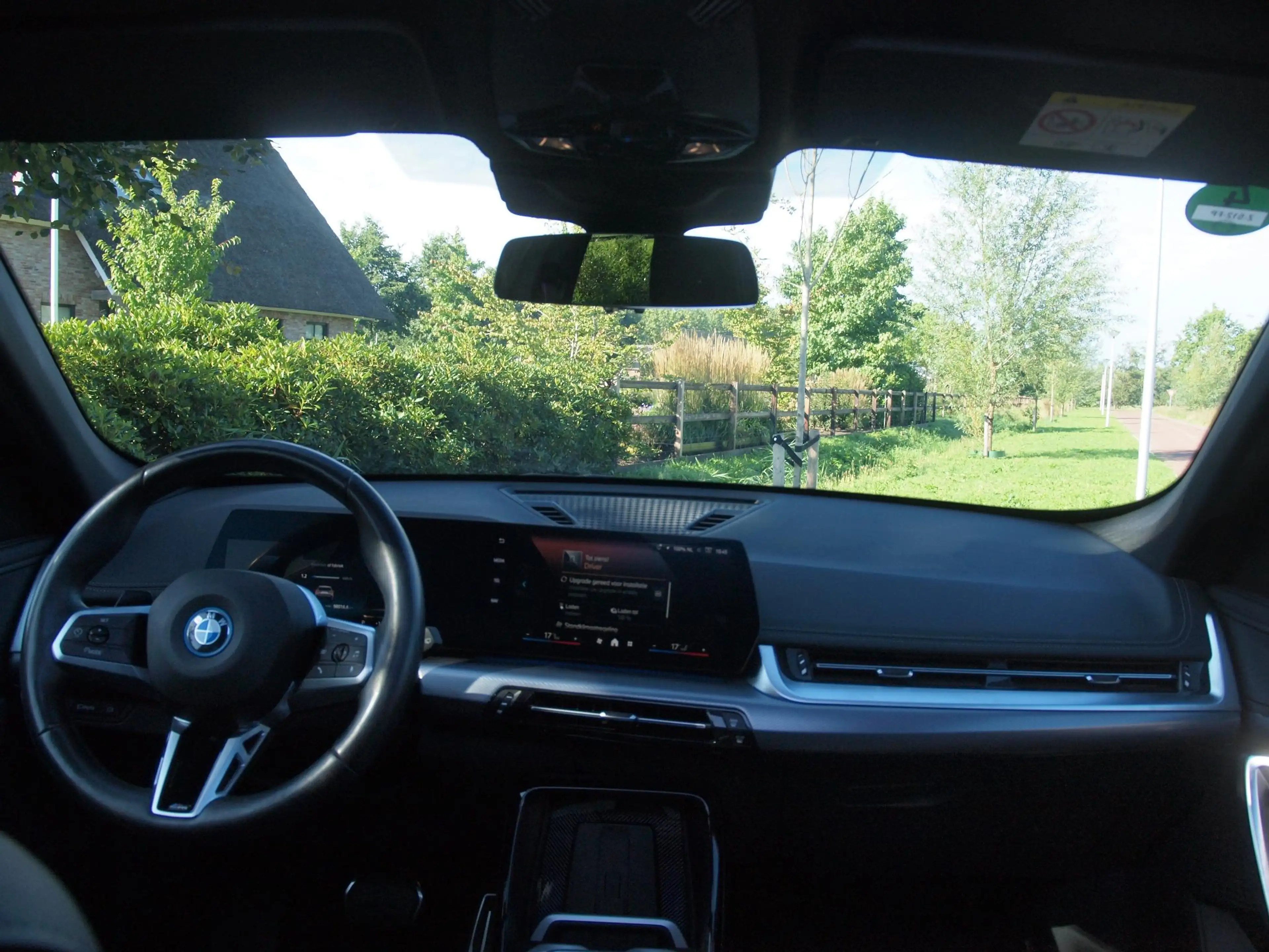 BMW iX1 xDrive30 67 kWh Panoramadak | Camera | Sfeerverlic — photo 15