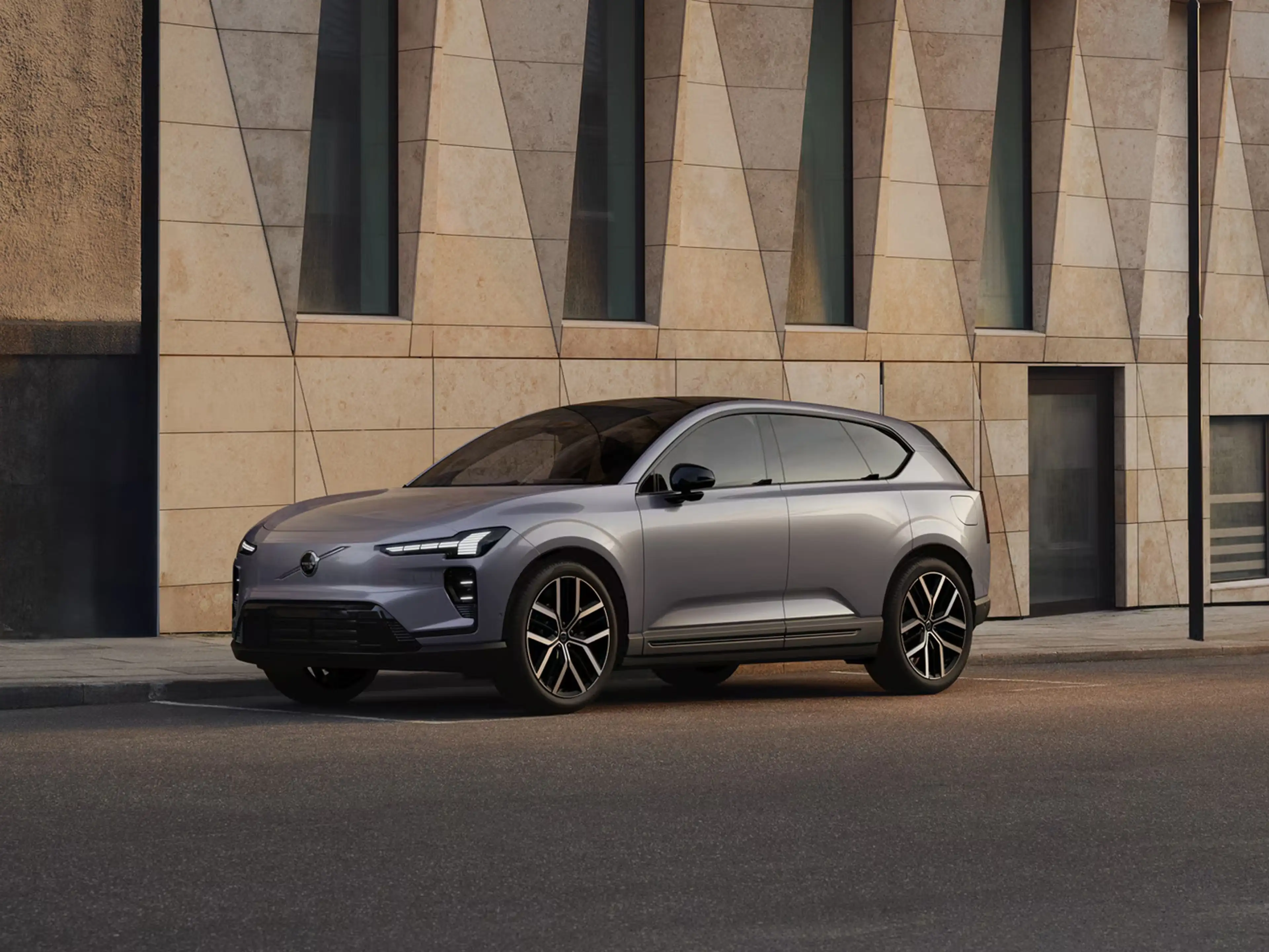 Volvo EX60 P6 Ultra 83 kWh | Panoramadak | 360° camera | Bowe — photo 4
