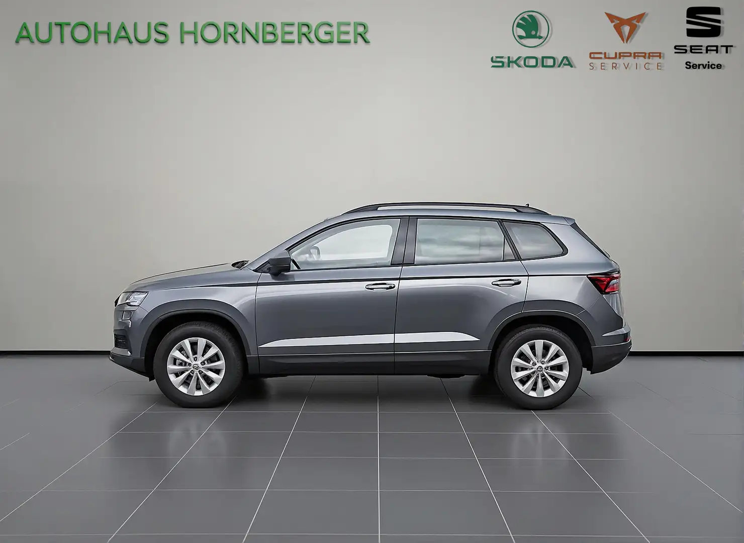 Skoda Karoq Selection 1.5TSI 150PS AHK PDC LED Tempomat 16"Alu Grau - 2