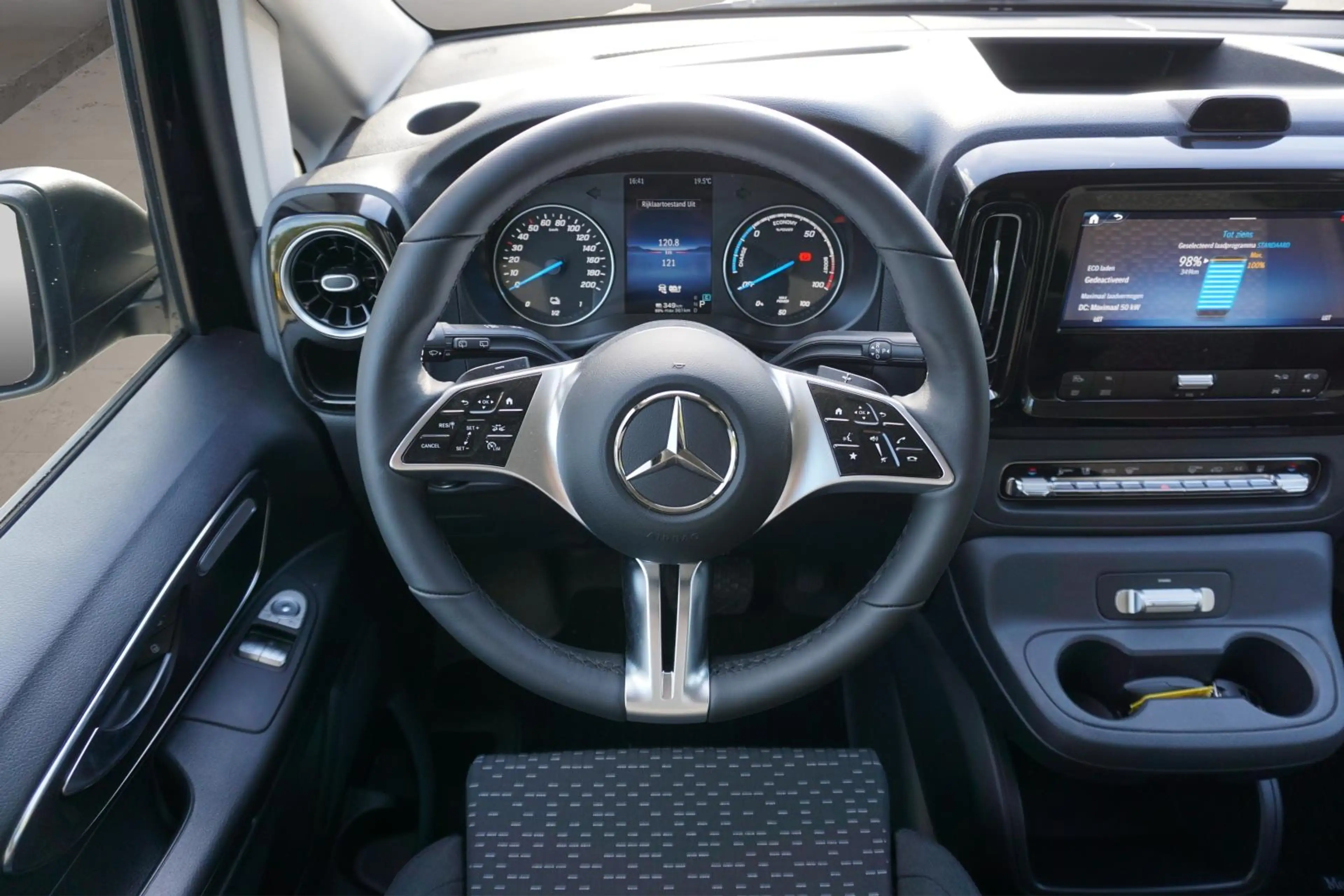 Mercedes-Benz Vito eVito 129 Lease Edition DC WLTP 350 km — photo 9