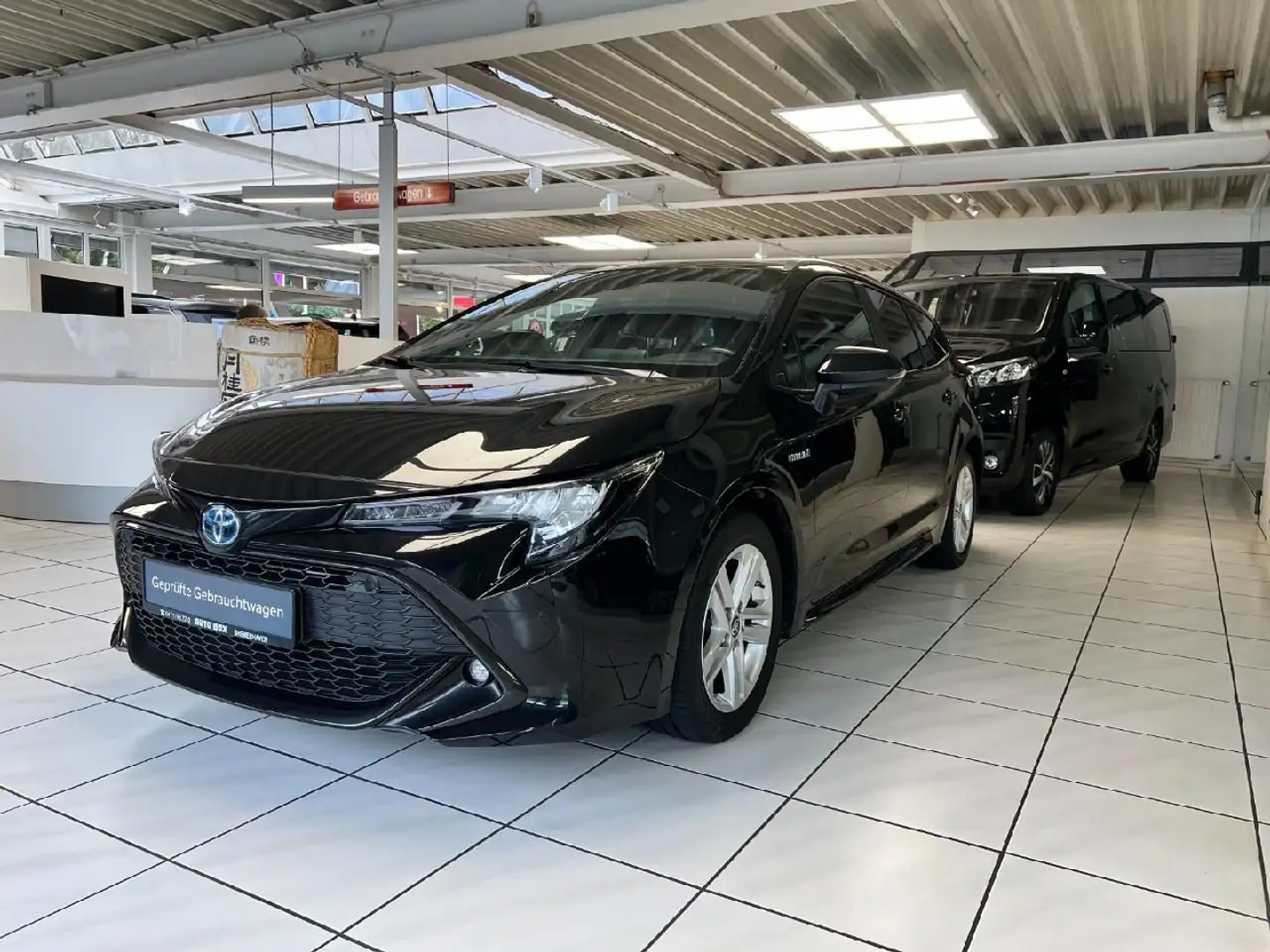 Toyota Corolla Touring Sports 2.0l Hybrid Business Ed. Noir - 1