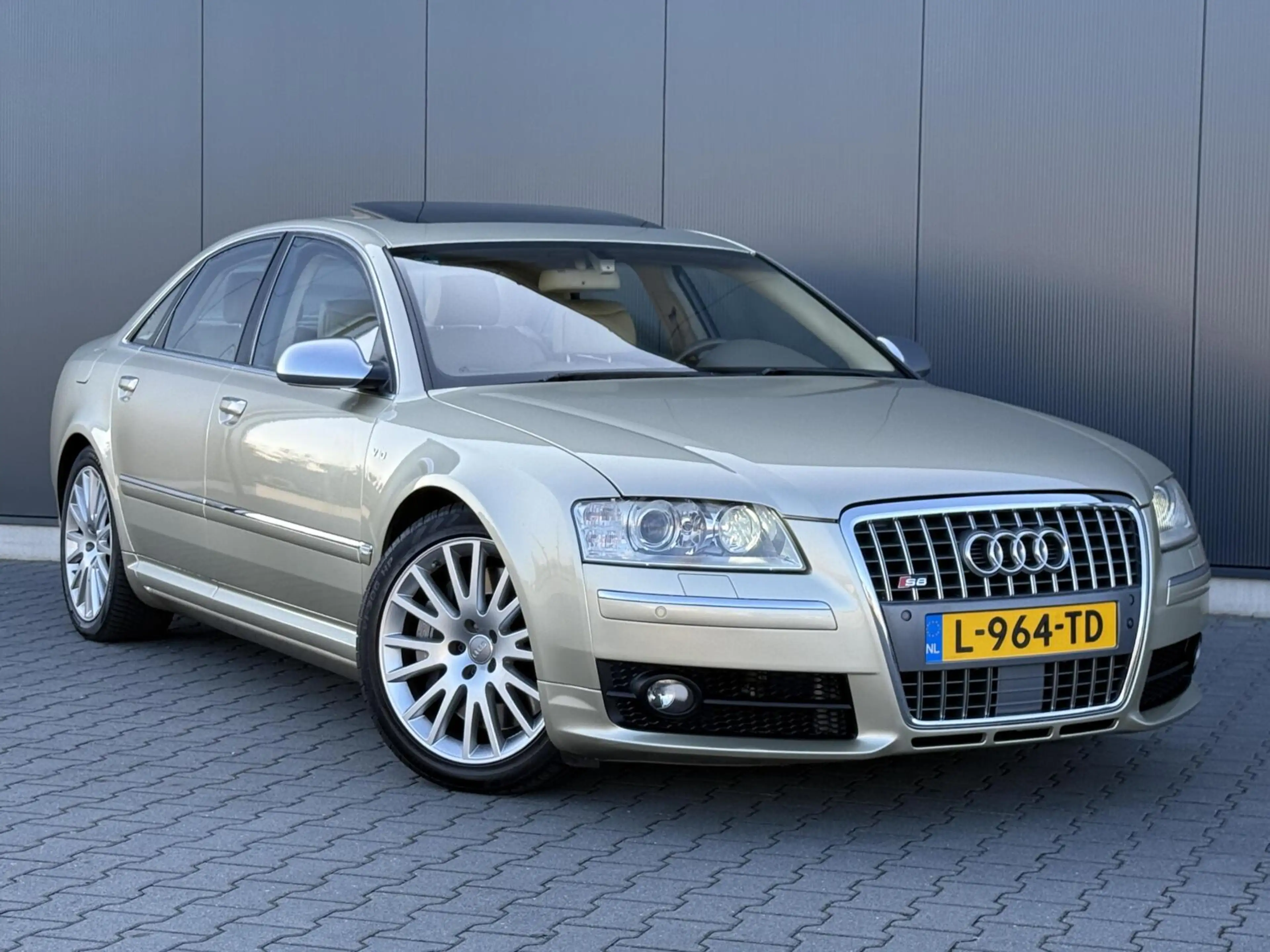 Audi S8 5.2 V10 451PK Adaptive - Bosé- Schuifdak - Leder - — photo 2