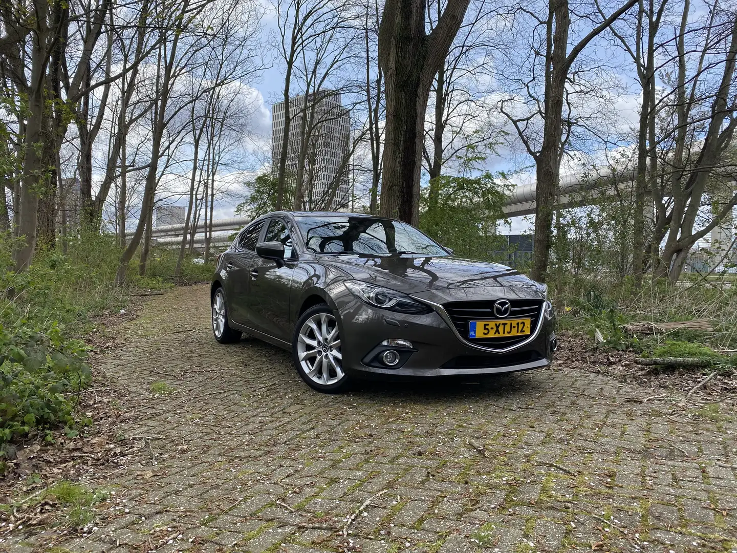Mazda 3 2.2D GT-M Bruin - 1
