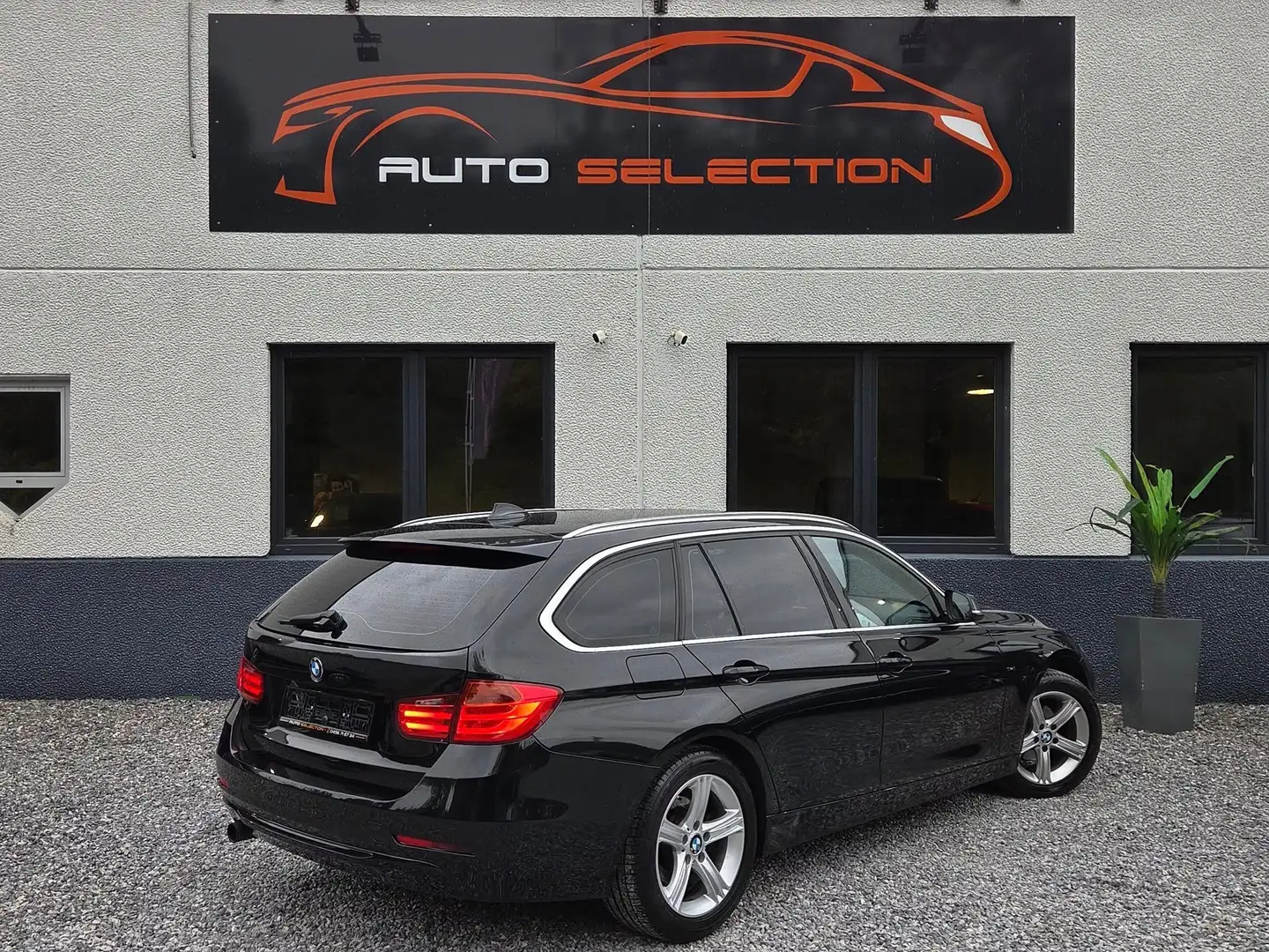 BMW 316 TOURING PACK SPORT - FULL LED - NAVI - 2